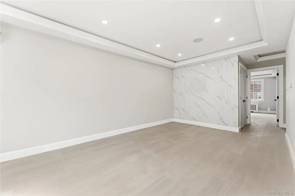 10525 63rd Drive Forest Hills NY 11375