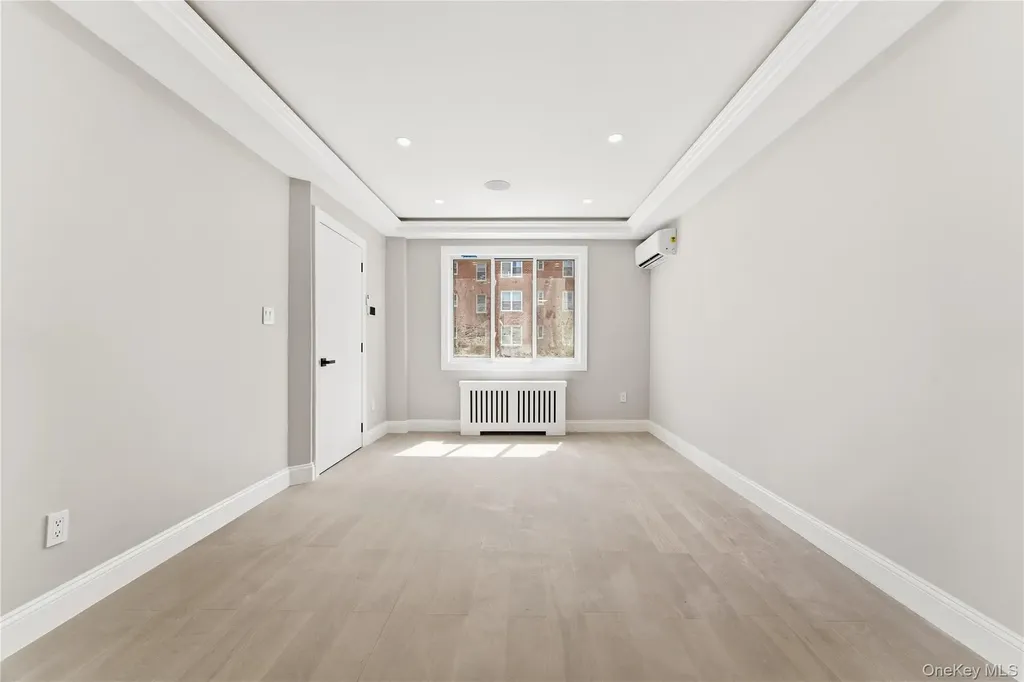 10525 63rd Drive Forest Hills NY 11375