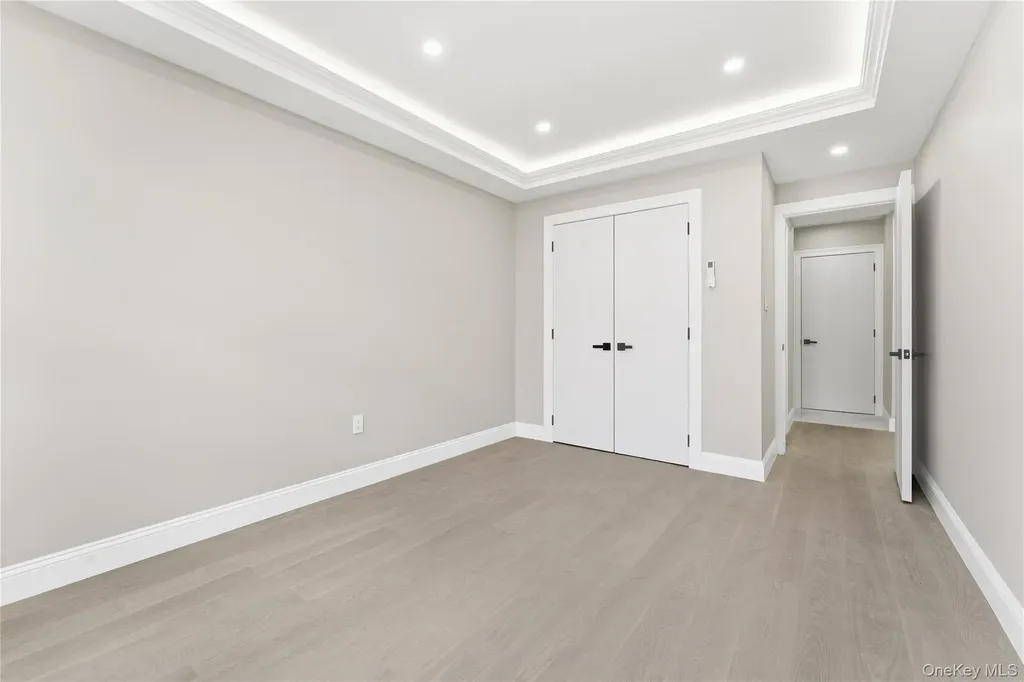 10525 63rd Drive Forest Hills NY 11375