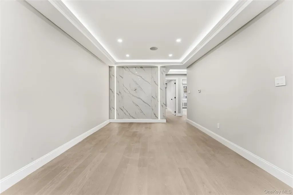 10525 63rd Drive Forest Hills NY 11375
