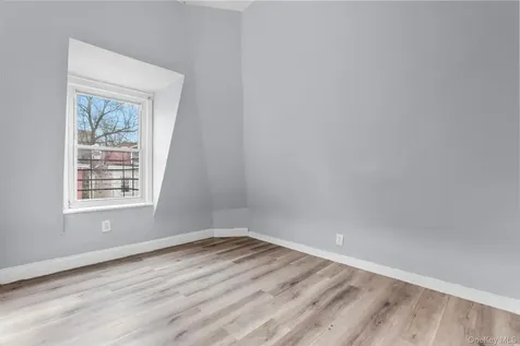 157 Buena Vista Avenue Yonkers NY 10701