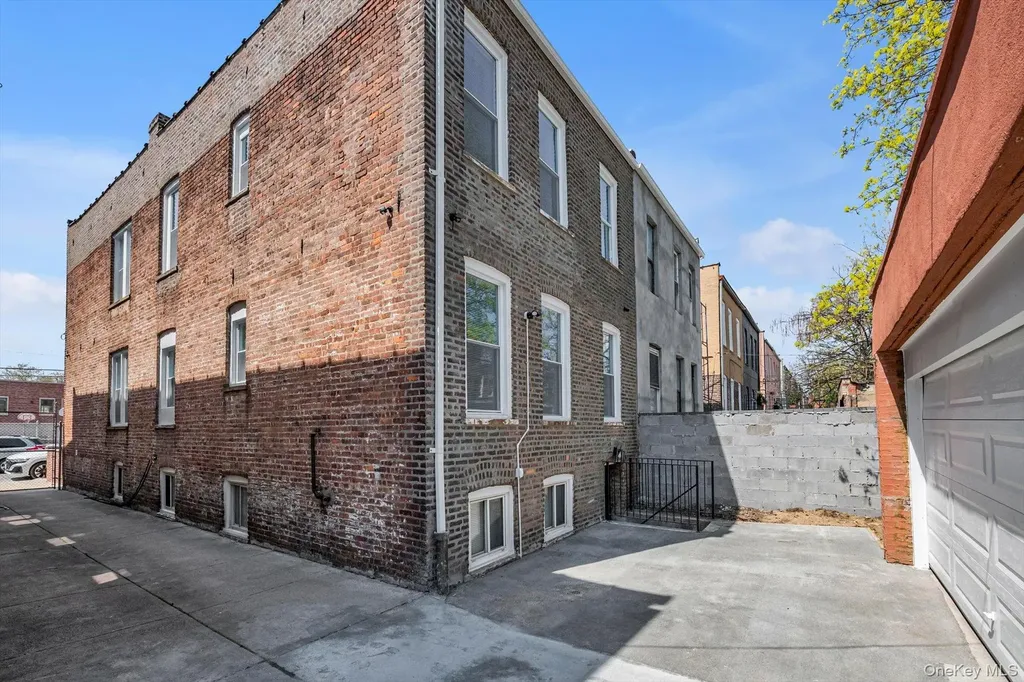 605 Sheffield Avenue Brooklyn NY 11207