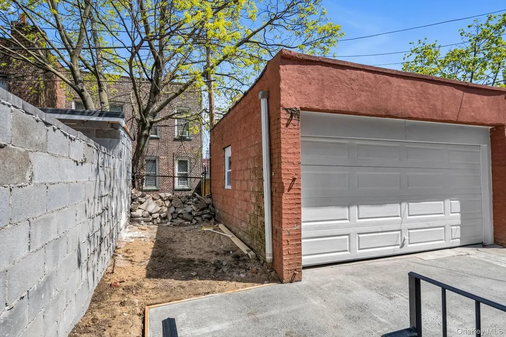 605 Sheffield Avenue Brooklyn NY 11207