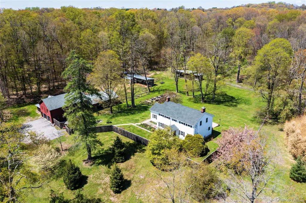 553 Salt Point Turnpike Poughkeepsie NY 12601