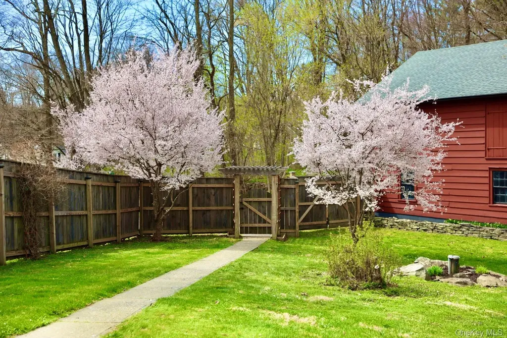 553 Salt Point Turnpike Poughkeepsie NY 12601