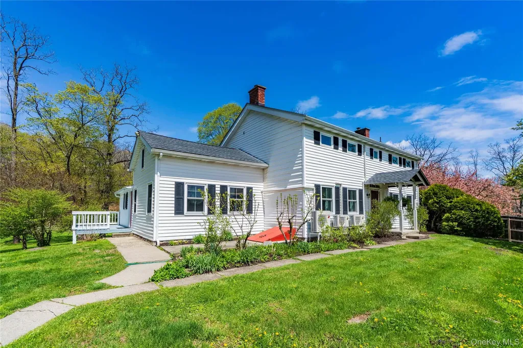 553 Salt Point Turnpike Poughkeepsie NY 12601