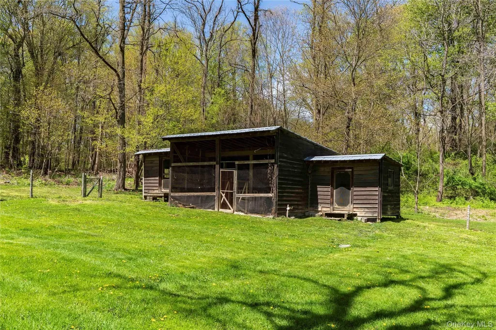 553 Salt Point Turnpike Poughkeepsie NY 12601