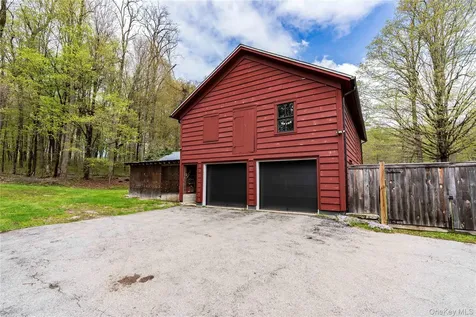 553 Salt Point Turnpike Poughkeepsie NY 12601