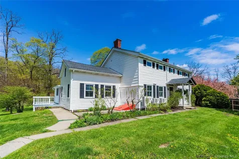 553 Salt Point Turnpike Poughkeepsie NY 12601
