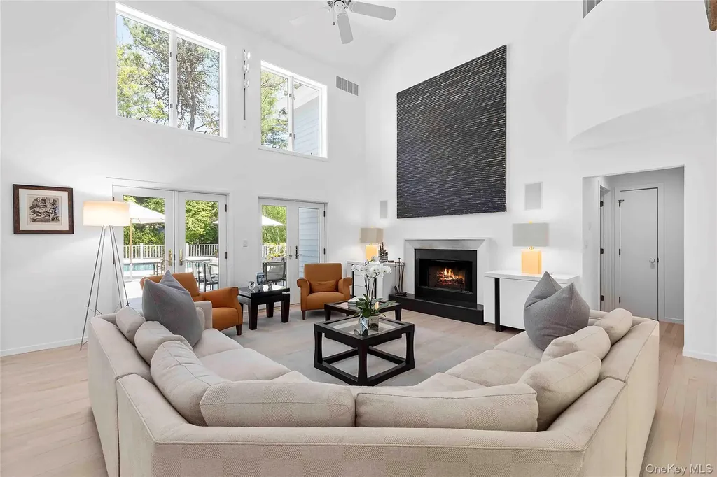 3 Acorn Path Quogue NY 11959