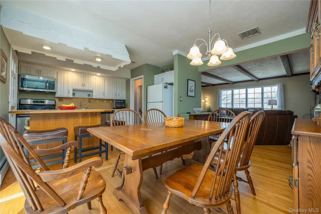 40 Graney Court Pearl River NY 10965