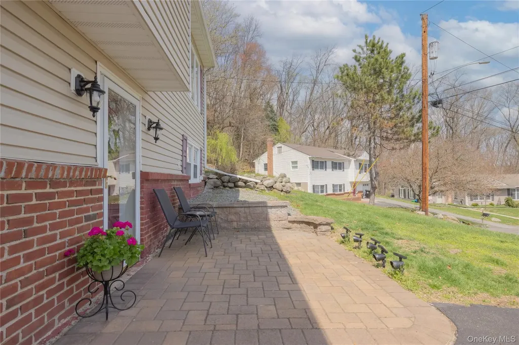 40 Graney Court Pearl River NY 10965