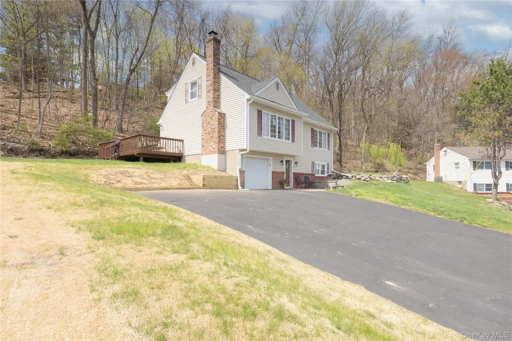 40 Graney Court Pearl River NY 10965