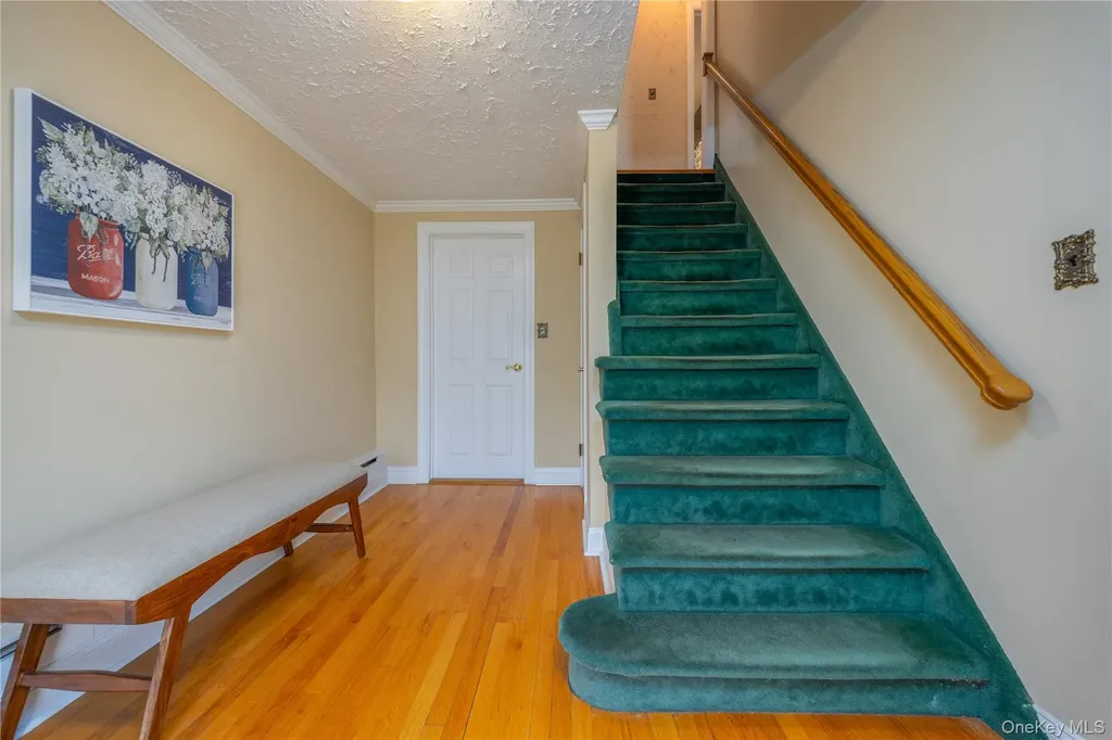 40 Graney Court Pearl River NY 10965