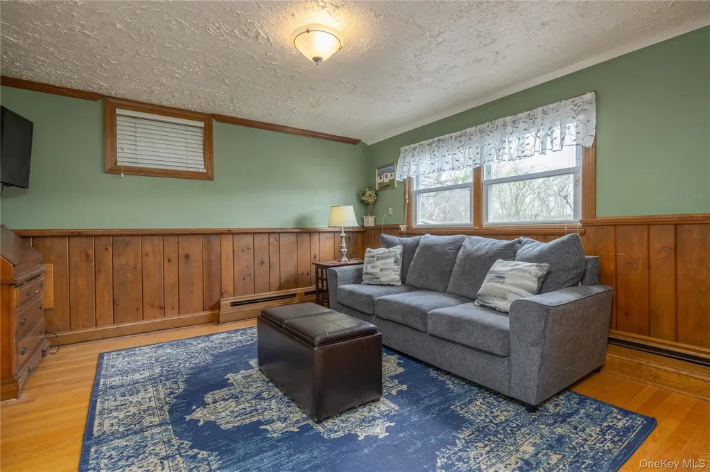 40 Graney Court Pearl River NY 10965