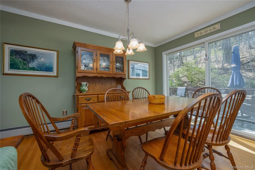 40 Graney Court Pearl River NY 10965