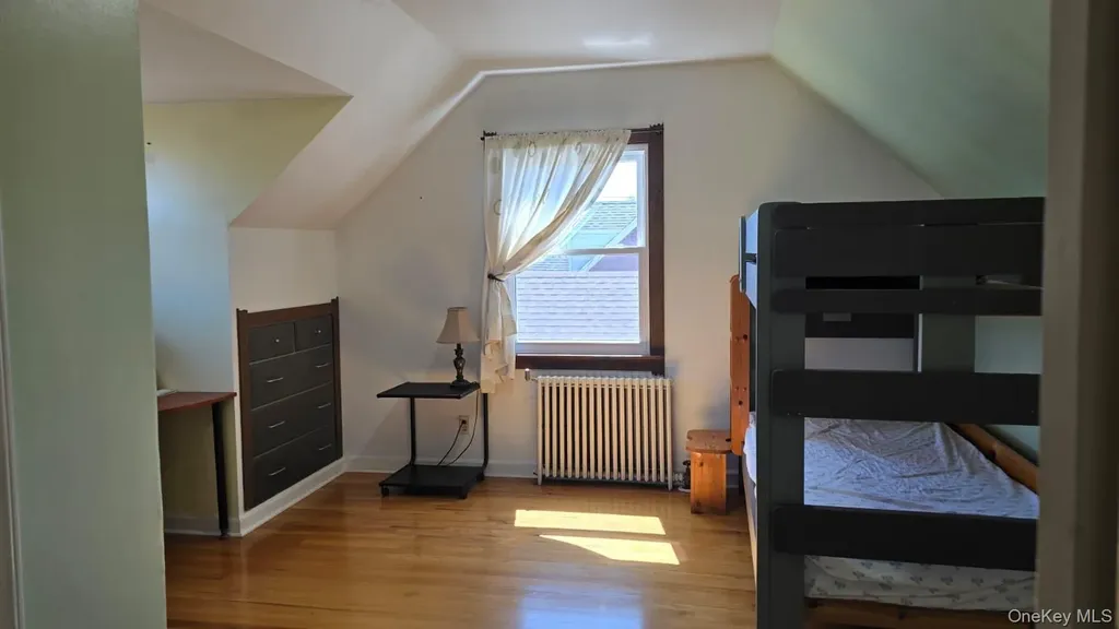 39 Lipton Lane Williston Park NY 11596