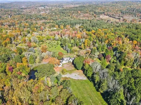 34-42 Boutonville Road Pound Ridge NY 10576