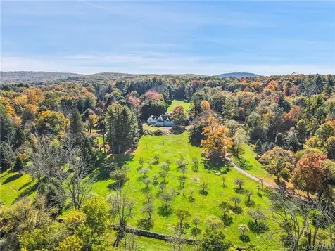 34-42 Boutonville Road Pound Ridge NY 10576