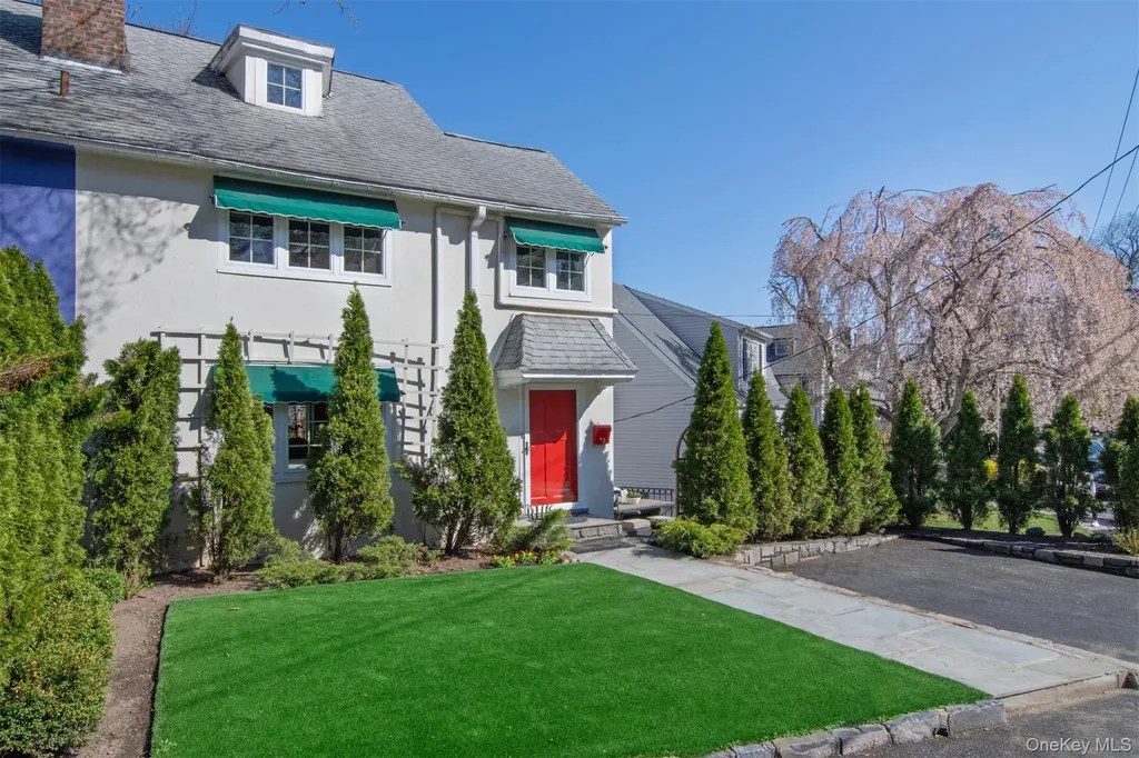 73 Kensington Road Bronxville NY 10708