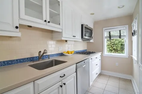 73 Kensington Road Bronxville NY 10708
