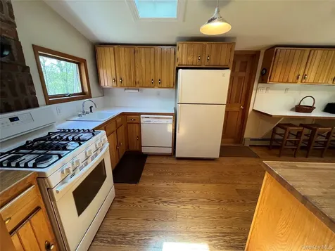 550 Browning Road Salt Point NY 12578