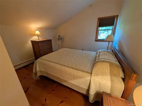 550 Browning Road Salt Point NY 12578
