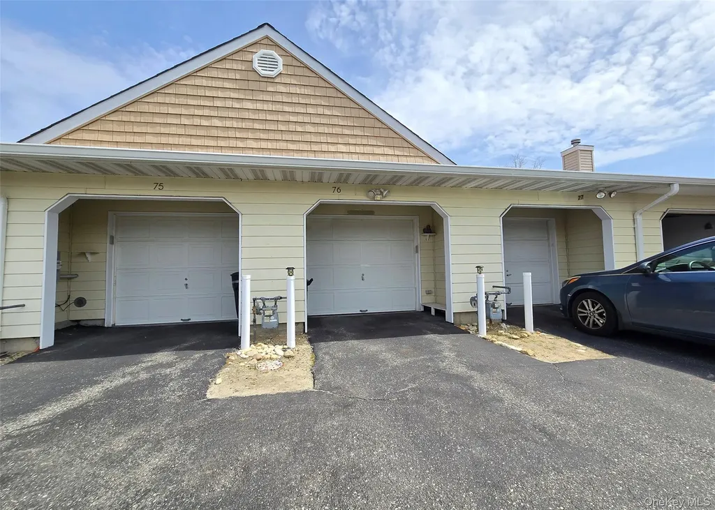 76 Theodore Drive Coram NY 11727