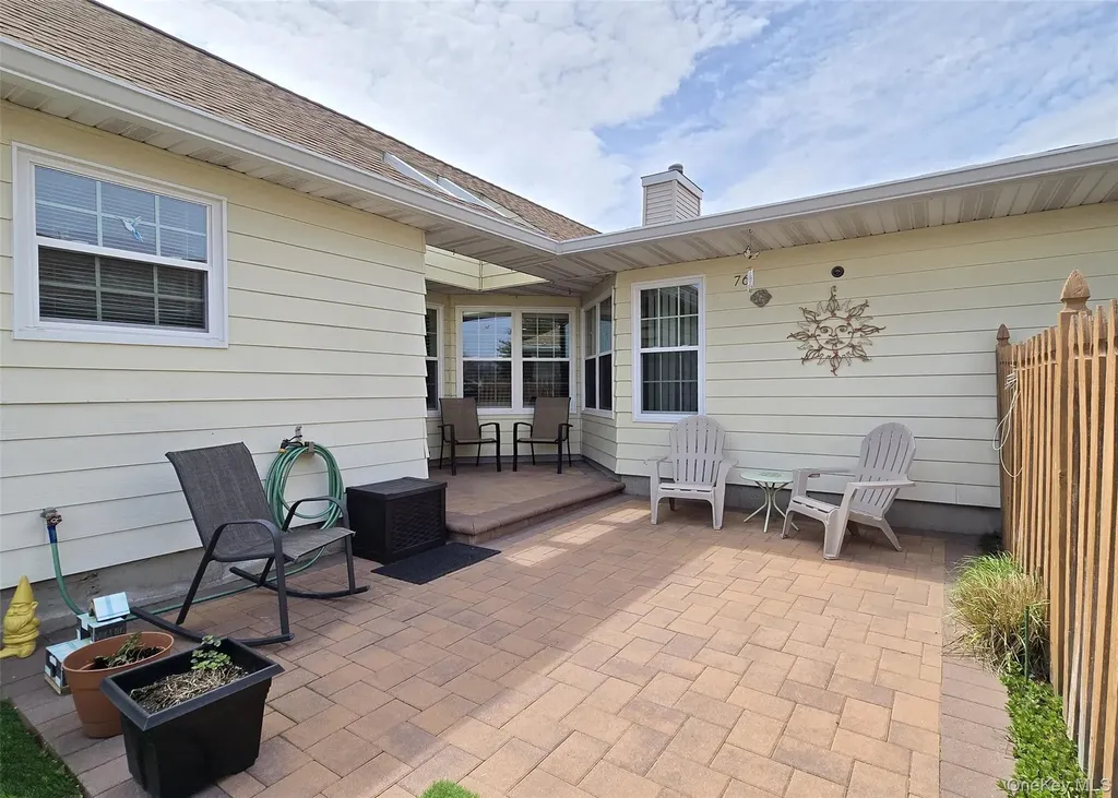 76 Theodore Drive Coram NY 11727