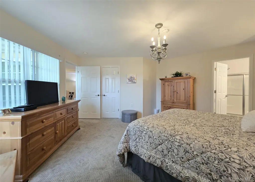76 Theodore Drive Coram NY 11727