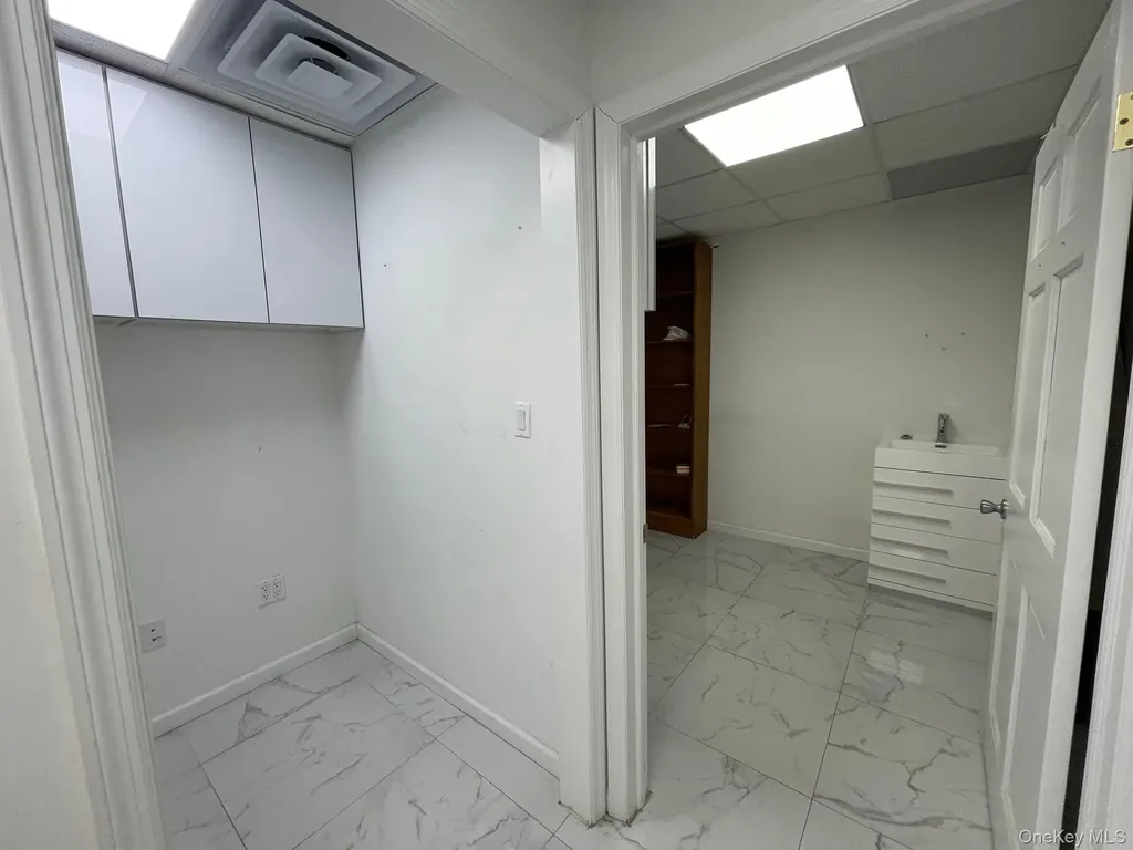 4142 College Point Boulevard Flushing NY 11355