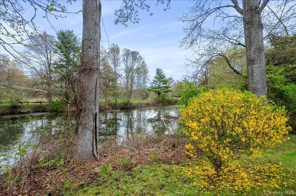 955 Heritage Hills Somers NY 10589