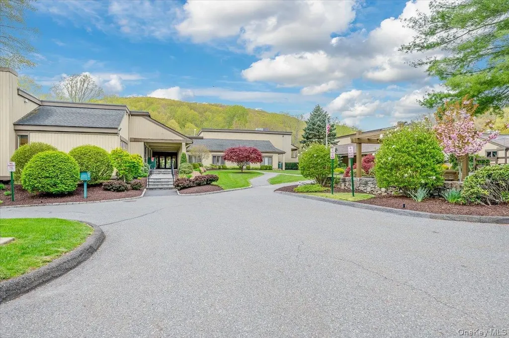 955 Heritage Hills Somers NY 10589