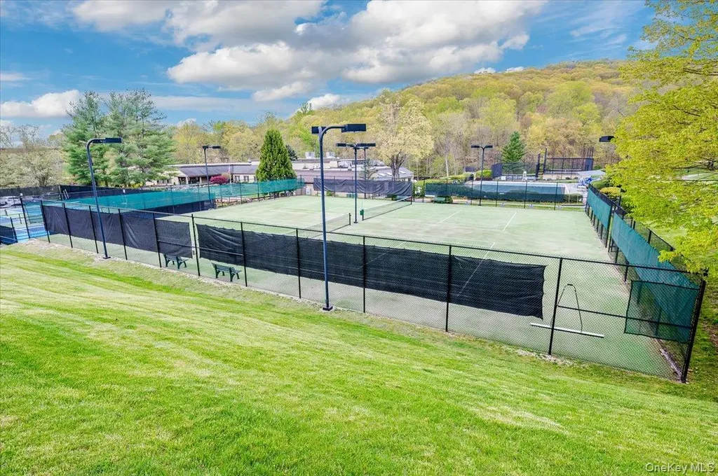 955 Heritage Hills Somers NY 10589