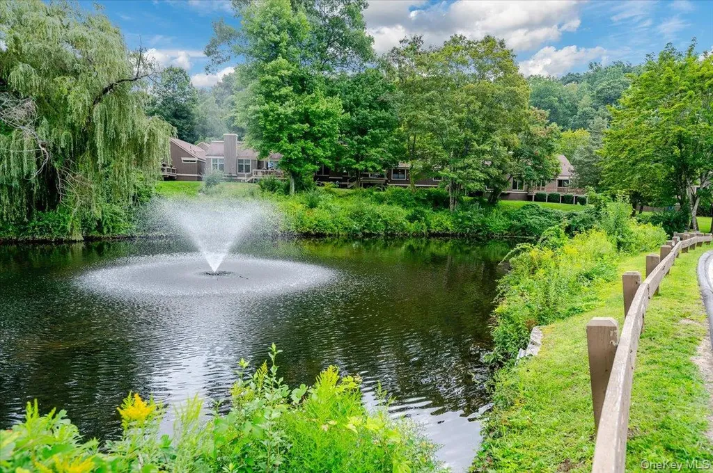 955 Heritage Hills Somers NY 10589