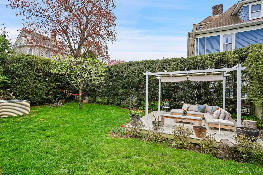 7 Bogert Place Bronxville NY 10708