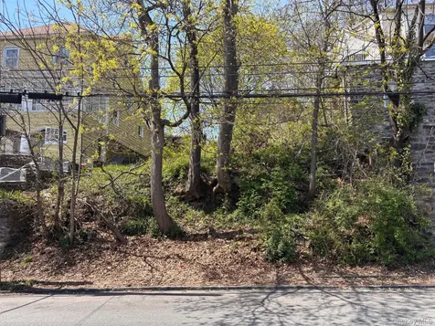 422 Nuber Avenue Mount Vernon NY 10553