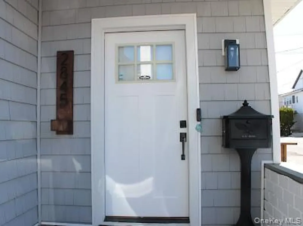 2845 Alder Road Bellmore NY 11710
