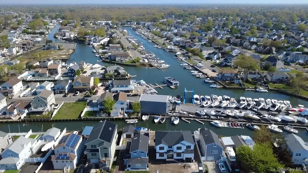 2845 Alder Road Bellmore NY 11710