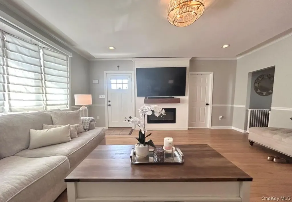 2845 Alder Road Bellmore NY 11710