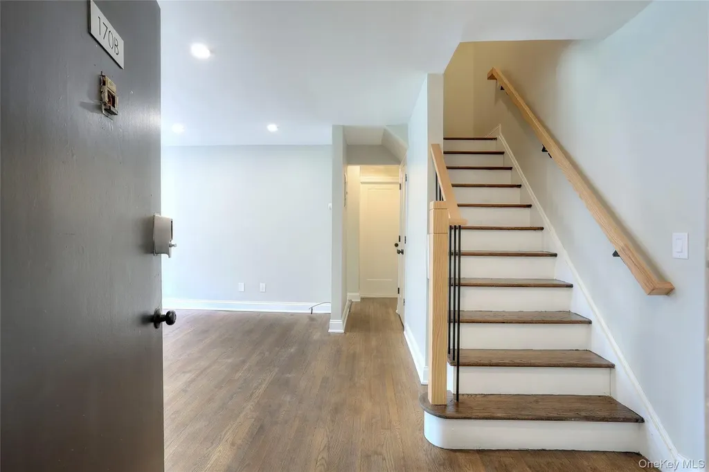170 Kearsing Parkway Monsey NY 10952