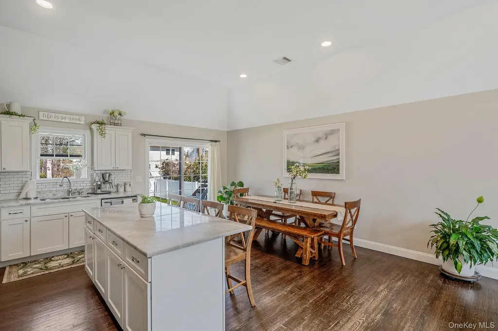 19 Probst Drive Shirley NY 11967