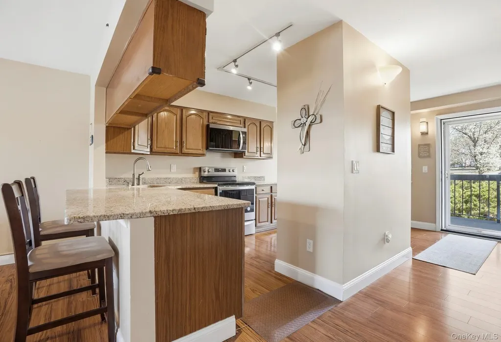 4 Marina Drive Mahopac NY 10541