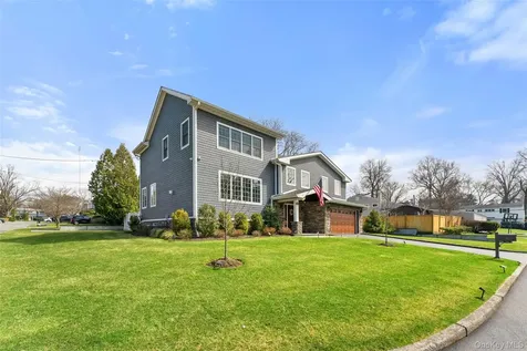38 Byway Hartsdale NY 10530