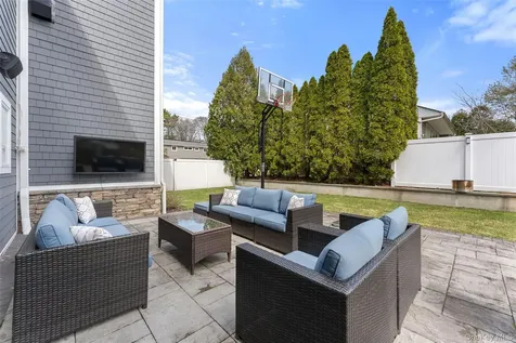 38 Byway Hartsdale NY 10530