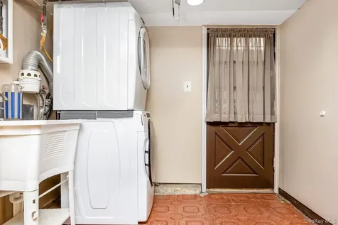 64-39 83rd Street Middle Village NY 11379