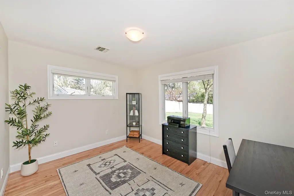 51 Fairfields Lane Huntington Station NY 11746