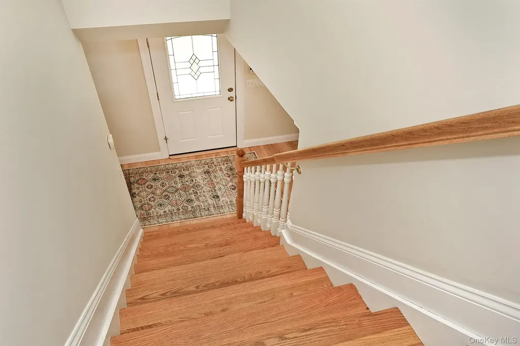 51 Fairfields Lane Huntington Station NY 11746