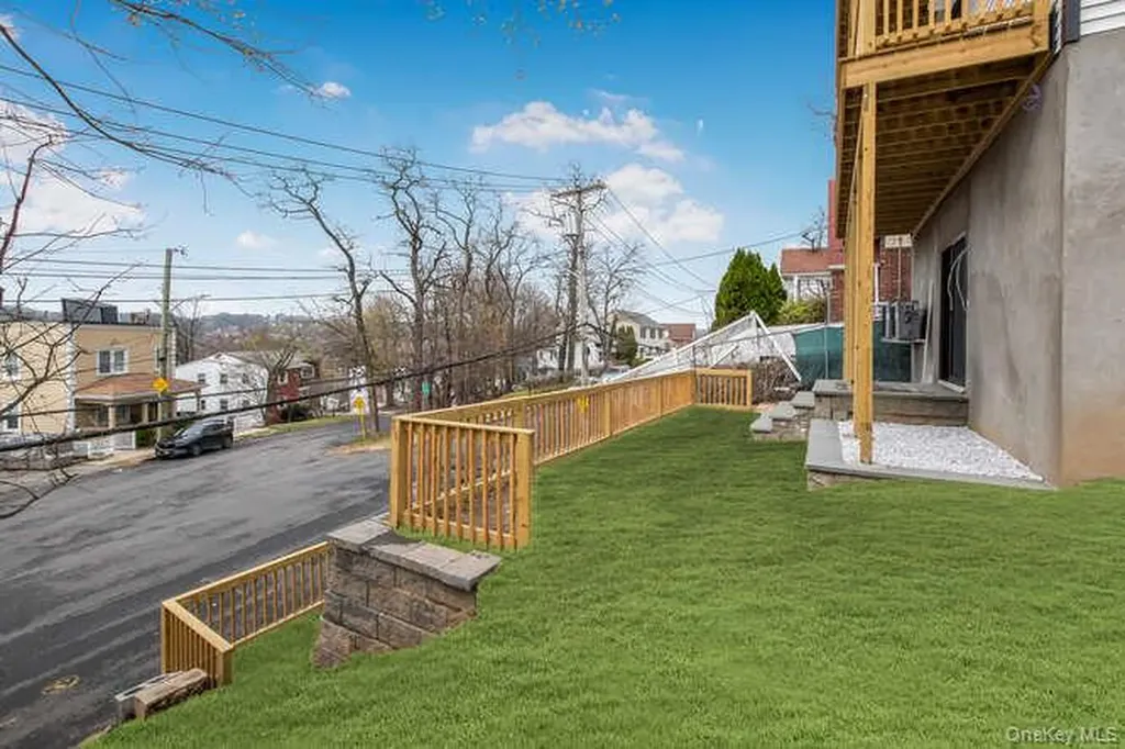 91 Ridgeview Avenue Yonkers NY 10710