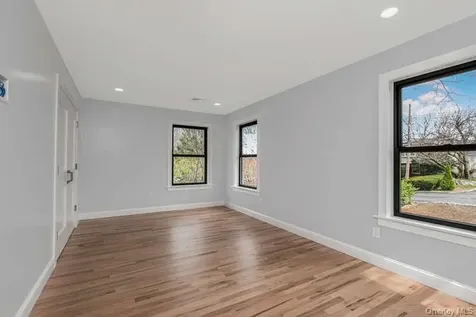 91 Ridgeview Avenue Yonkers NY 10710